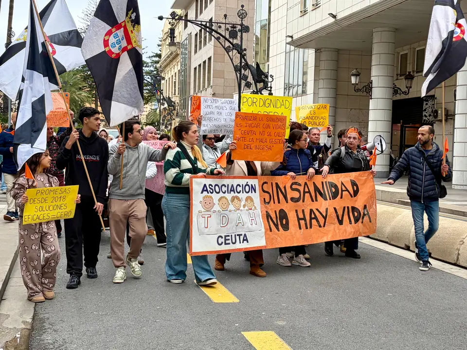 MANIFESTACION SANIDAD P&Uacute;BLICA DIGNA