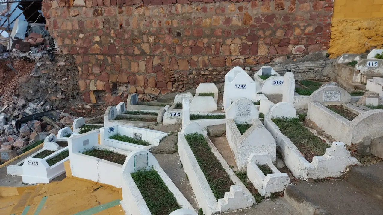 derrumbe cementerio sidi embarek-7