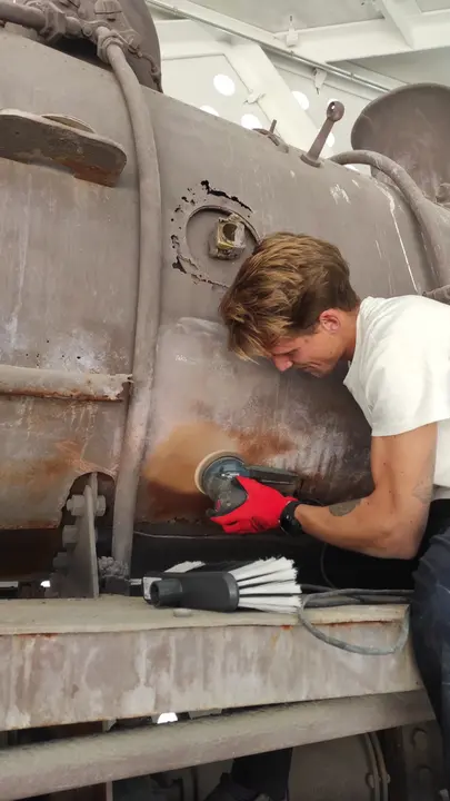 locomotora estación ferrocarril