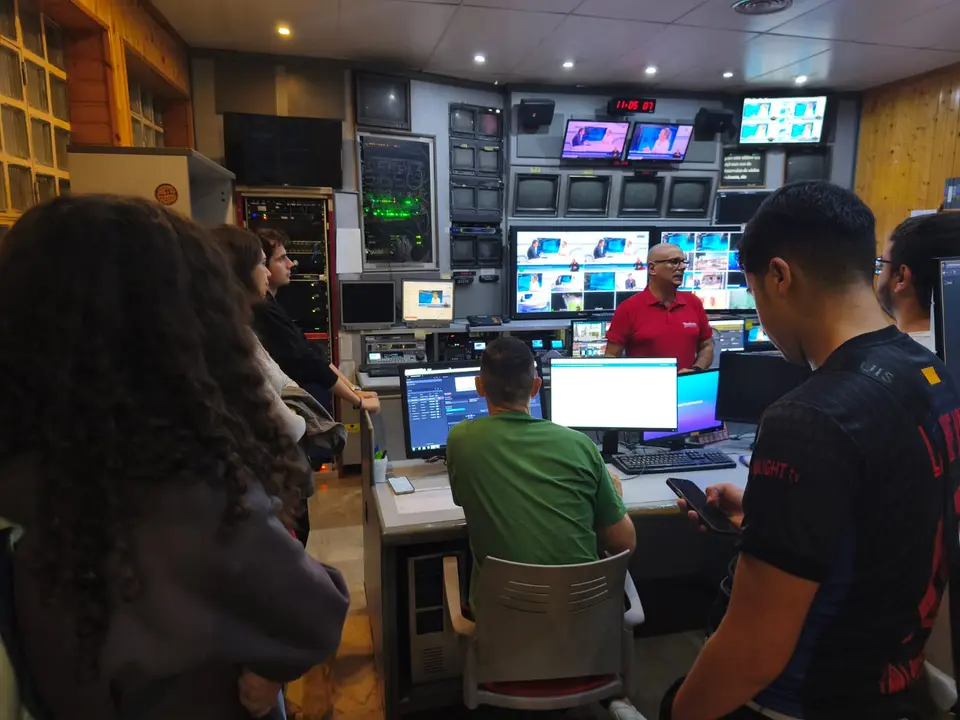 Visita alumnado Imagen y Sonido IES Siete Colinas RTVCE