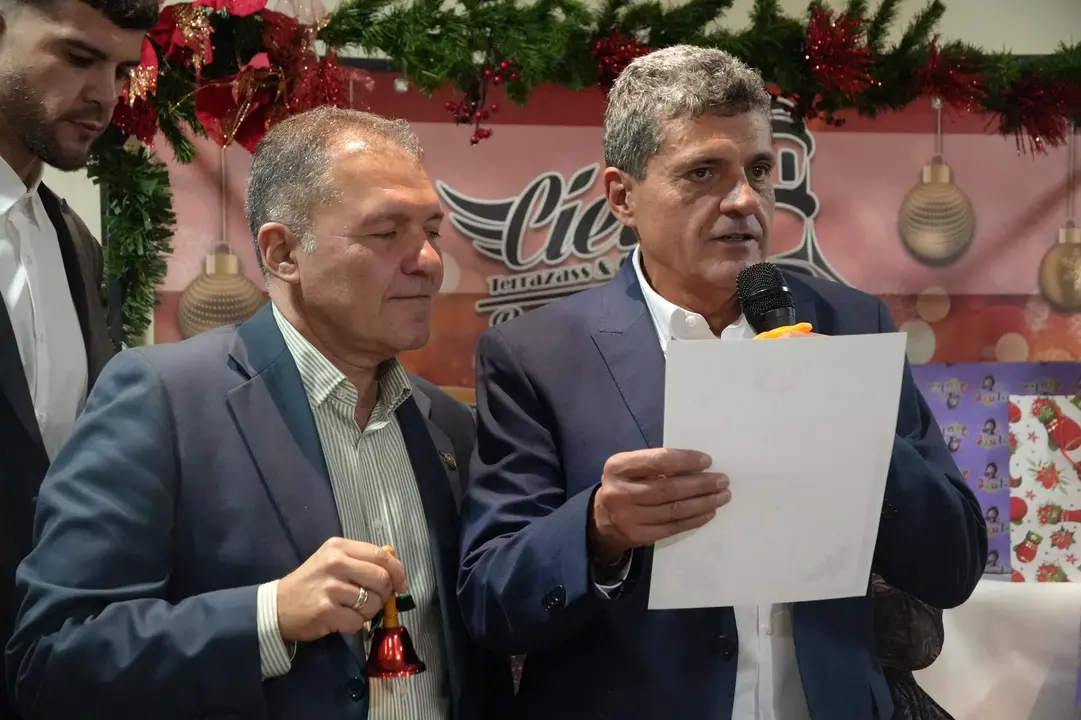 2025 - 12 - 18  - Cena Navidad COMCE - 11