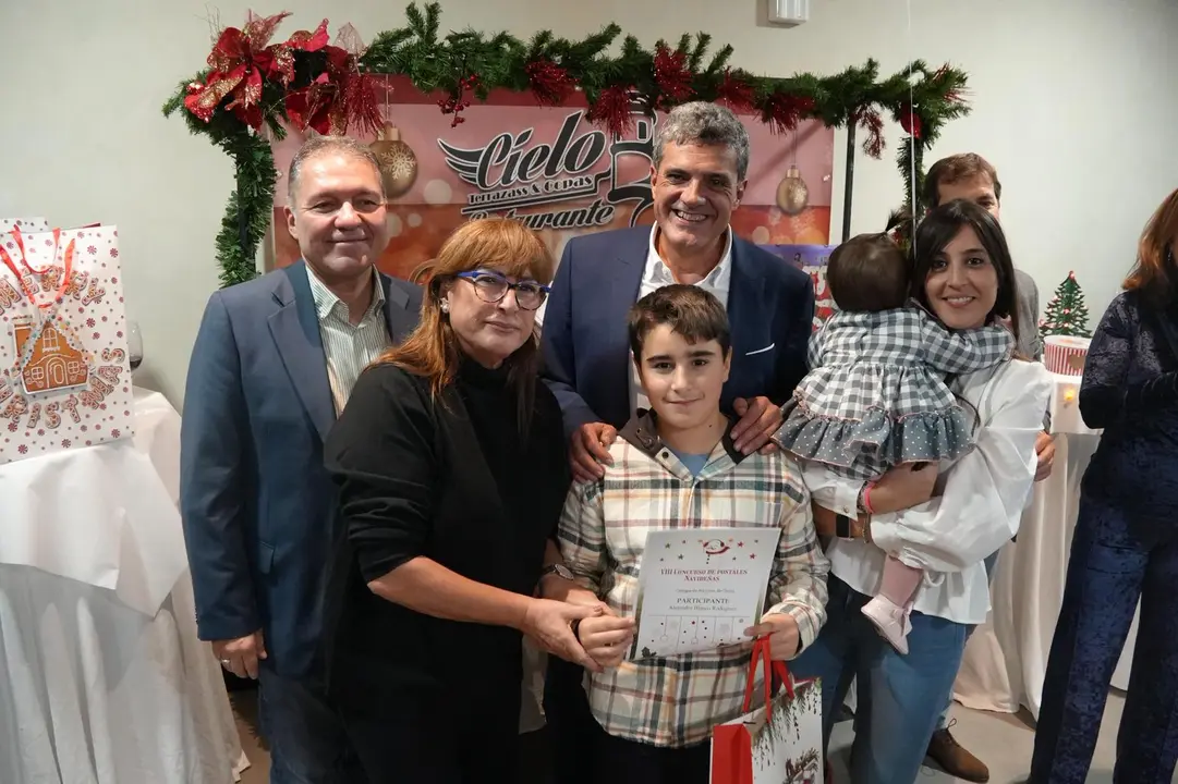 2025 - 12 - 18  - Cena Navidad COMCE - 14