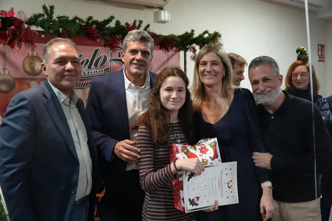 2025 - 12 - 18  - Cena Navidad COMCE - 16
