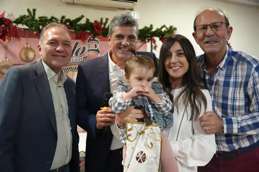2025 - 12 - 18  - Cena Navidad COMCE - 27