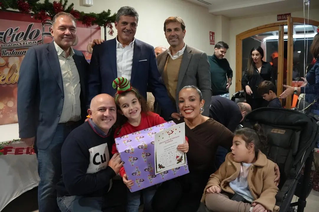 2025 - 12 - 18  - Cena Navidad COMCE - 29