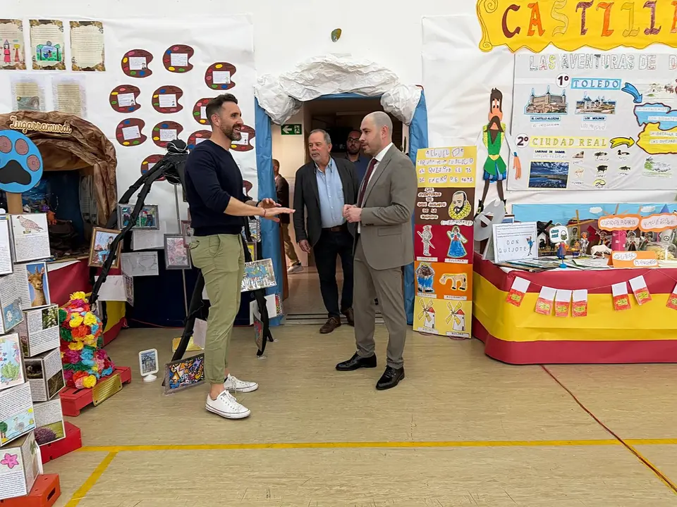 Visita P&eacute;rez Triano CEIP Reina Sof&iacute;a04