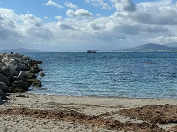 draga en la playa del chorrillo