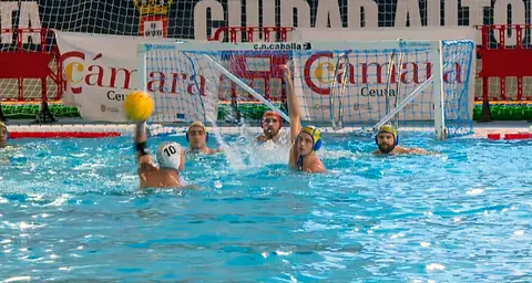El Caballa ha sufrido una clara derrota en la piscina del Terrassa