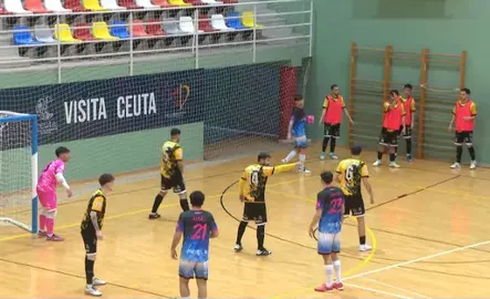 Una imagen del partido disputado por el Imperio Los Rosales en el 'Guillermo Molina'