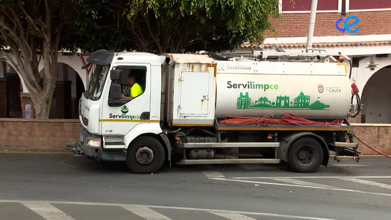 CAMION SERVILIMPCE