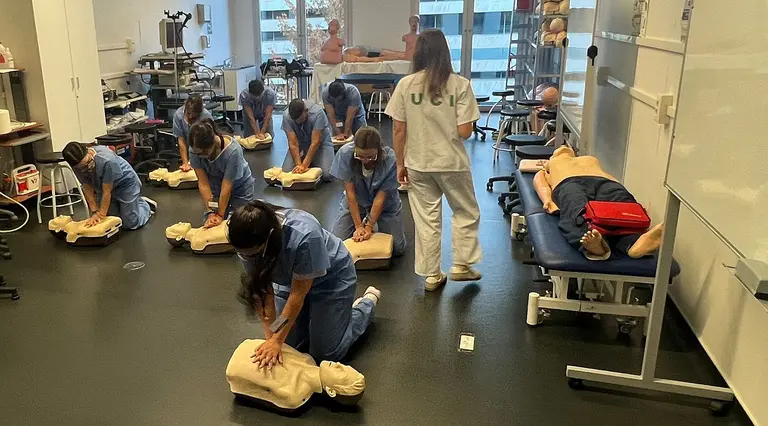 sanitarios formaci&oacute;n ugr