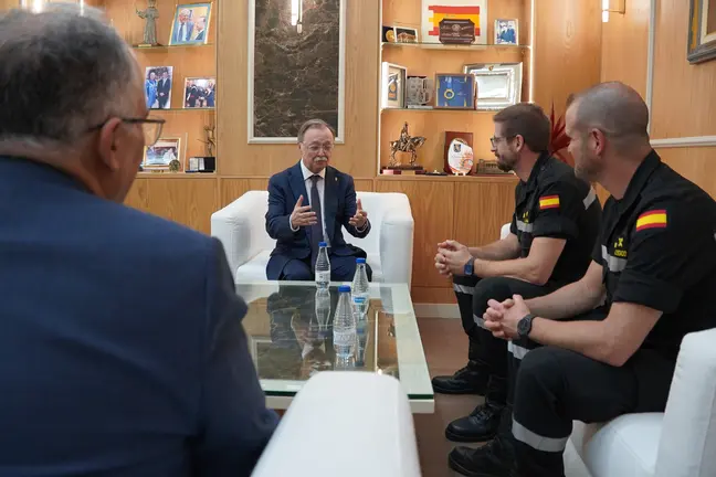 2025 - 11 - 05 - DEspacho UME - 12