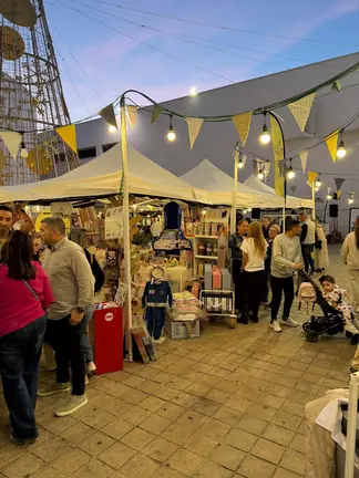 MERCADILLO CON ENCANTO