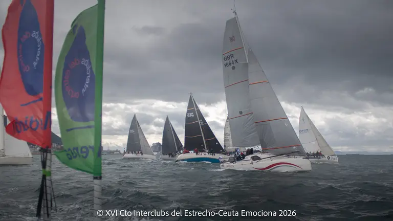 Una imagen de la regata celebrada en aguas de la Bah&iacute;a de Algeciras