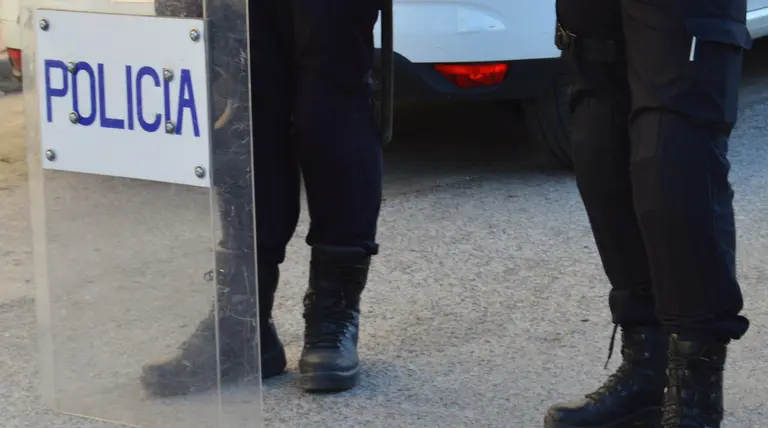 polic&iacute;a nacional 7