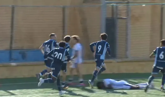 Los jugadores del C&oacute;rdoba B celebran su gol contra el Ceuta B