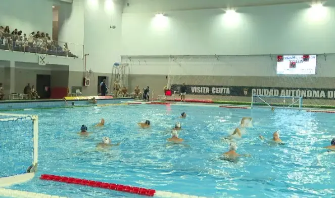 Una imagen del partido disputado este s&aacute;bado en la piscina 'Lorena Miranda'