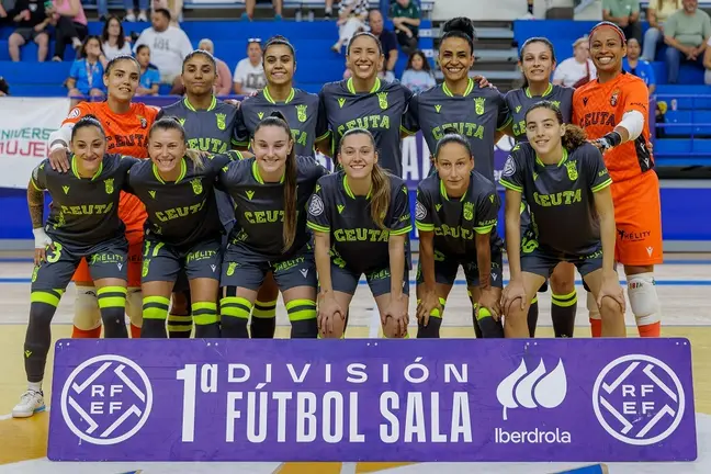 Formaci&oacute;n de la AD Ceuta Femenino, este s&aacute;bado antes de enfrentarse al Torreblanca de Melilla
