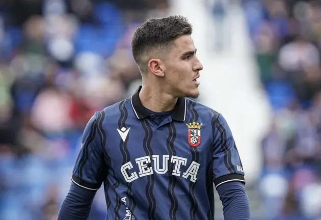 Aisar Ahmed, en un partido del Ceuta en LaLiga Hypermotion