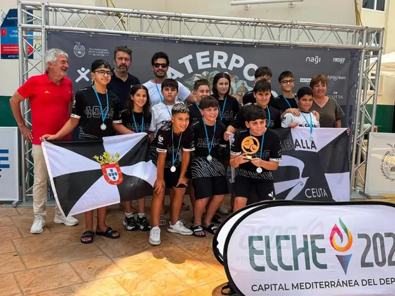 Los componentes del Caballa alev&iacute;n que han competido en el Nacional de Elche
