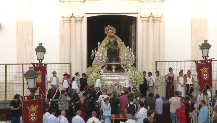 ofrenda floral patrona