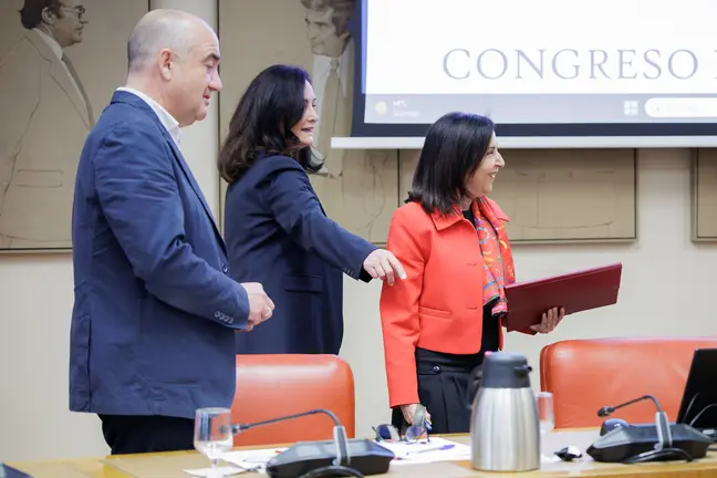 robles comisi&oacute;n defensa