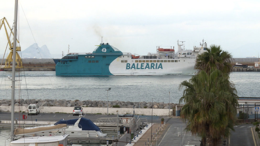 Barco Balearia