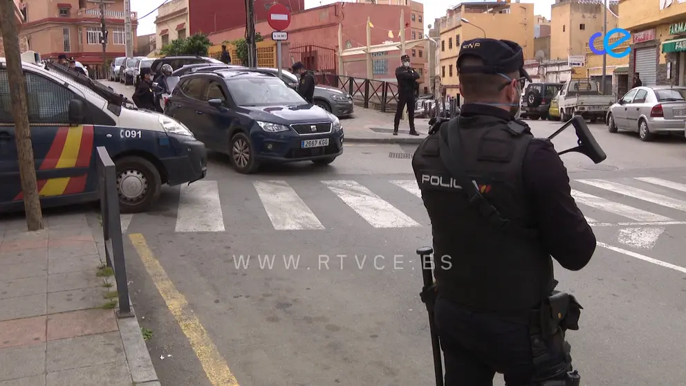 VOX PRUEBAS POLIS Y GC