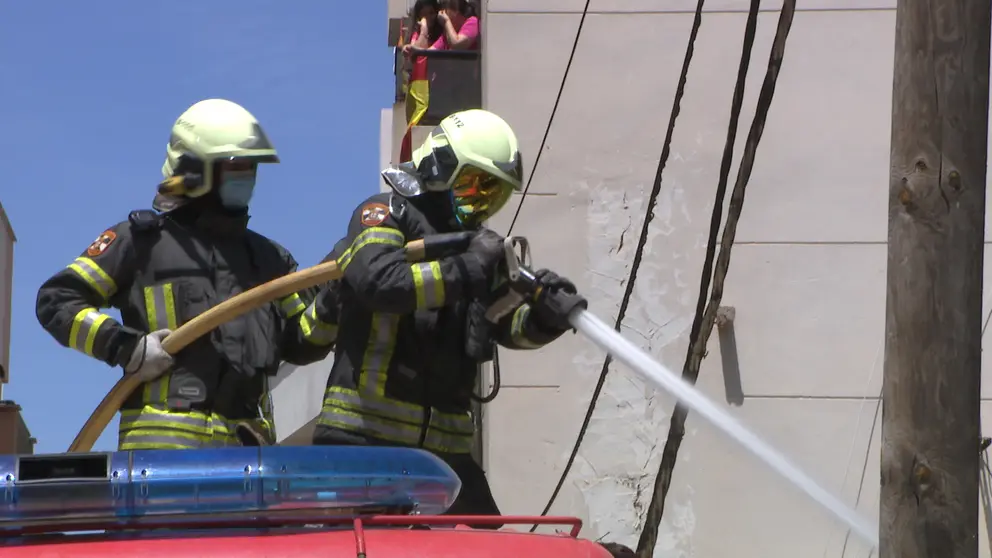 BOMBEROS