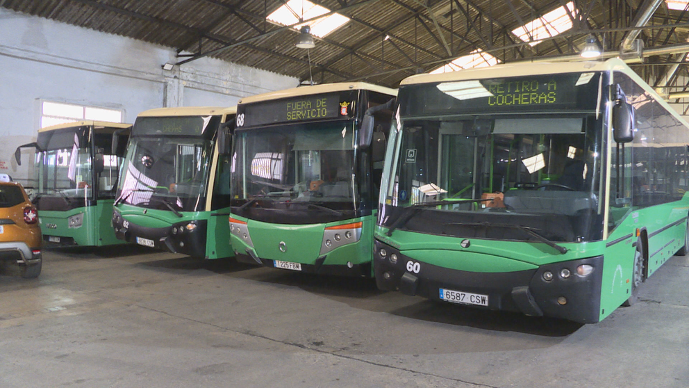 AUTOBUSES (4)