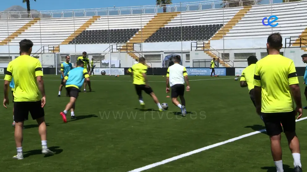 Entrenamiento AD Ceuta en el Murube