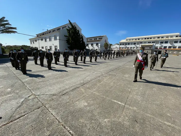 01.-General Segundo Jefe de la COMGECEU pasando revista a la fuerza