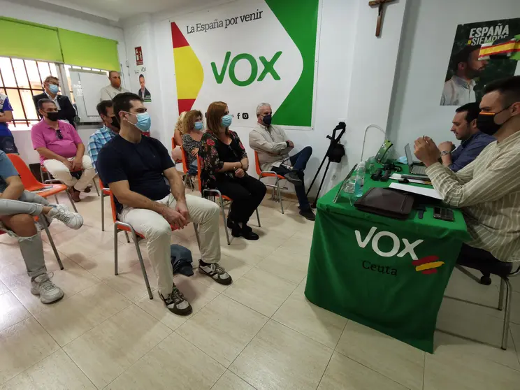 VOX reunión afiliados