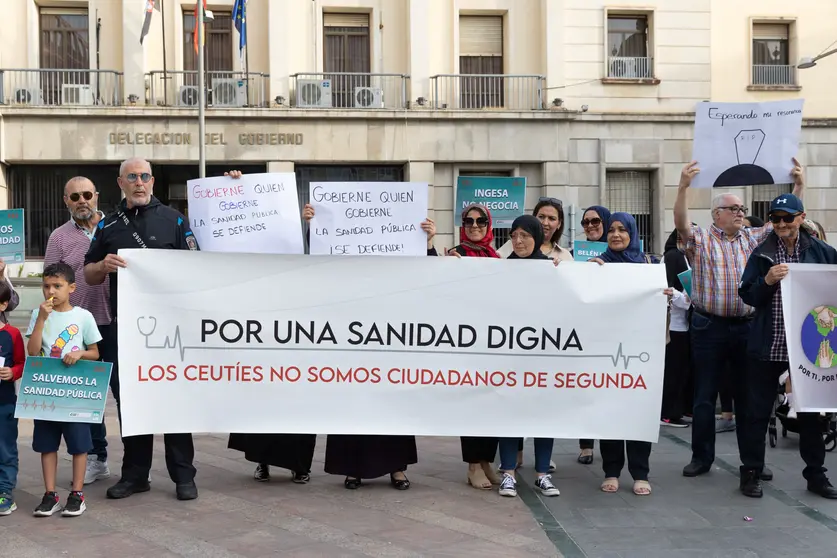 Concentración por la Dignidad de la Sanidad ceutí