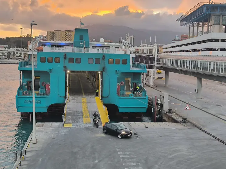 barco algeciras balearia