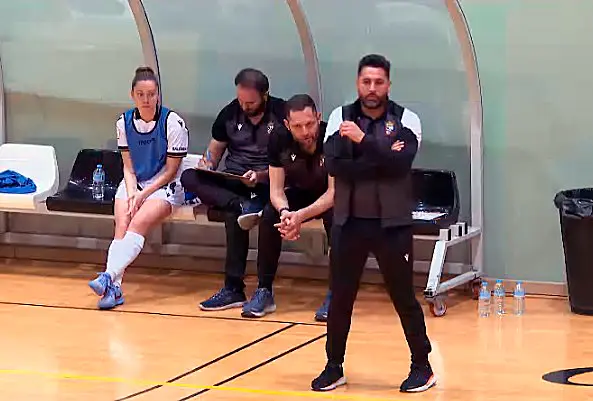 El banquillo caballa, durante el partido de este sábado