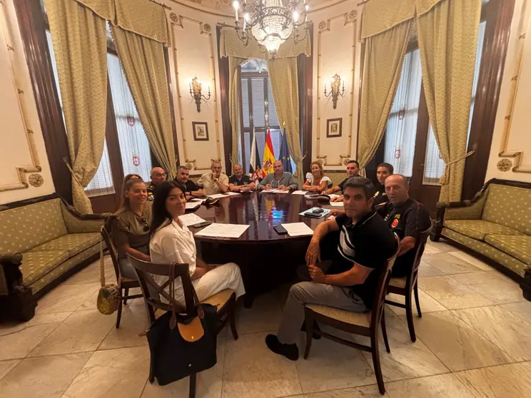 reunion_coordinacion_feria_2025 (1)