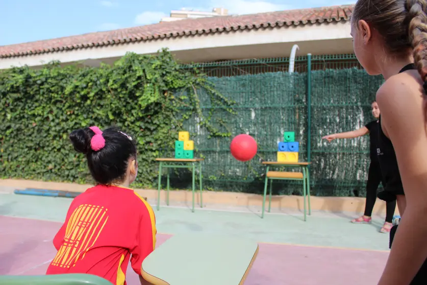 niña juego