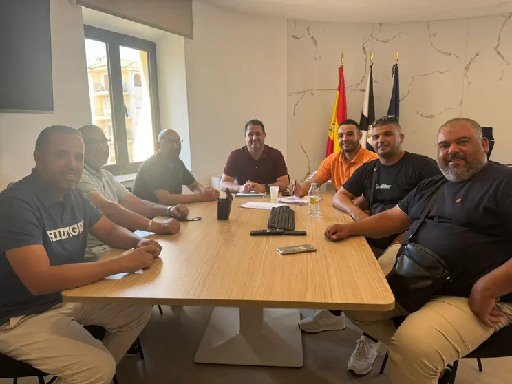 Reunión taxi ramírez