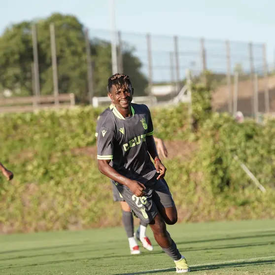 Efe, en un partido con la AD Ceuta