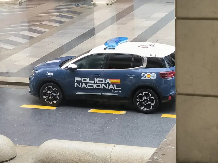 polic&iacute;a nacional