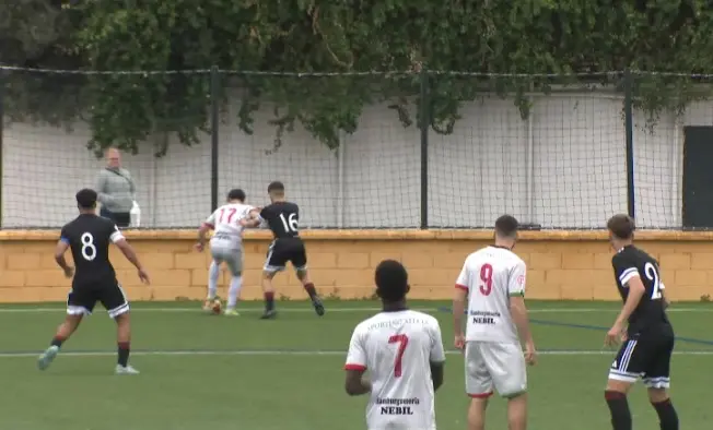 Una imagen del partido disputado este domingo en el Jos&eacute; Benoliel