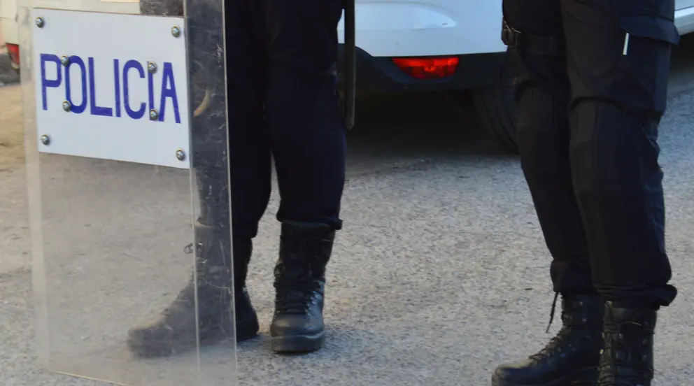 polic&iacute;a nacional 7