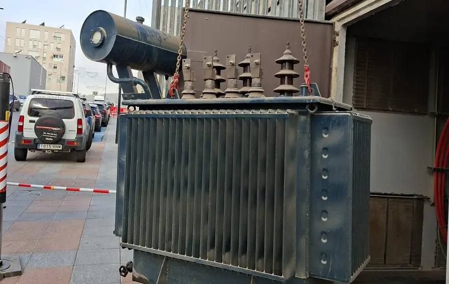 transformador empresa alumbrado