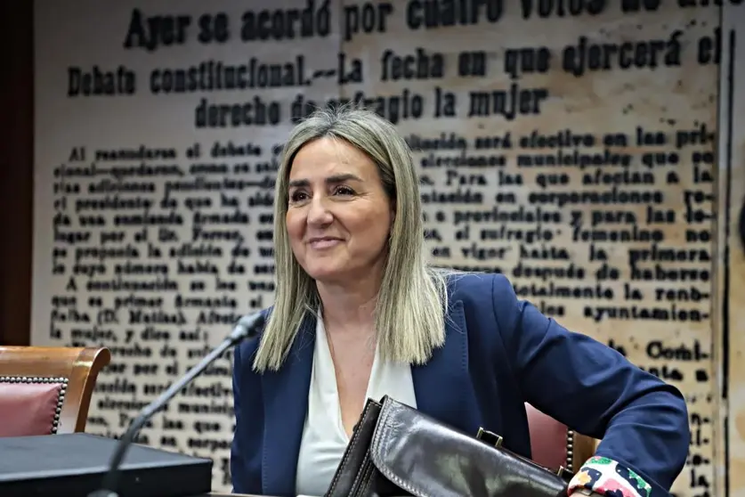 tol&oacute;n ministra educaci&oacute;n