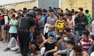 policia nacional migrantes menores marroquies nave tarajal