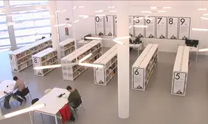BIBLIOTECA ADOLFO SUAREZ POR DENTRO