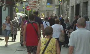 GENTE POR LA CALLE