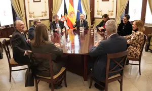 Reuni&oacute;n Caixa 1