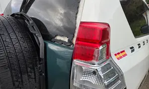 guardia civil coche apedreado